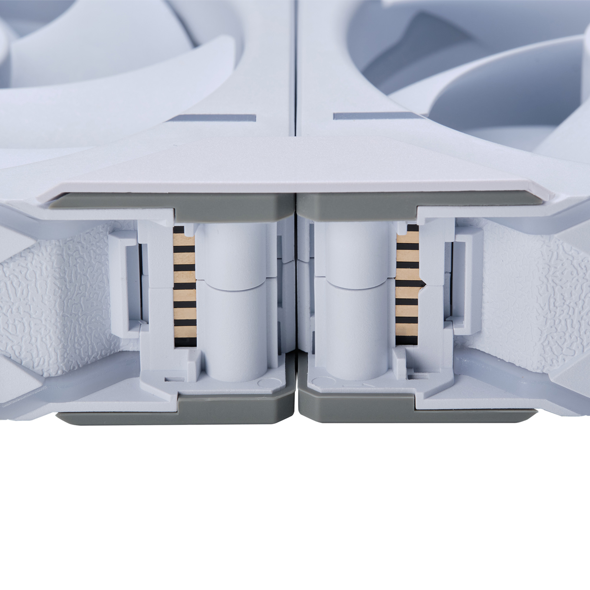 PHANTEKS D30 120MM PWM FAN REGULAR DRGB WHITE (3-PACK) thumbnail 10